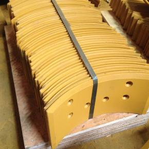 Overlay & Moldboard 232-70-52190