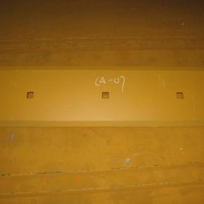 Bulldozer Cutting Edge 1U0593